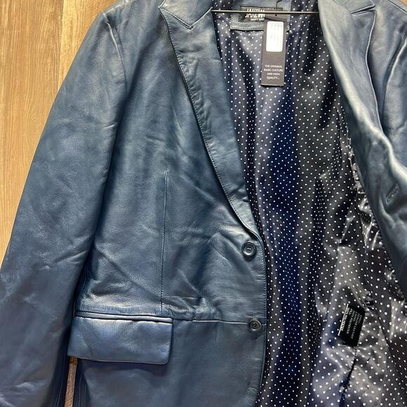 JAKEWOOD - Buttersoft Leather Blazer Style # 7000 in Navy Blue - Picture 4 of 7